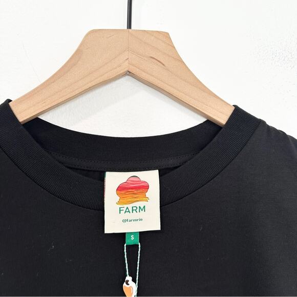 Farm Rio Yawanawa Relaxed T-Shirt Top NWT size Small - Picture 5 of 9